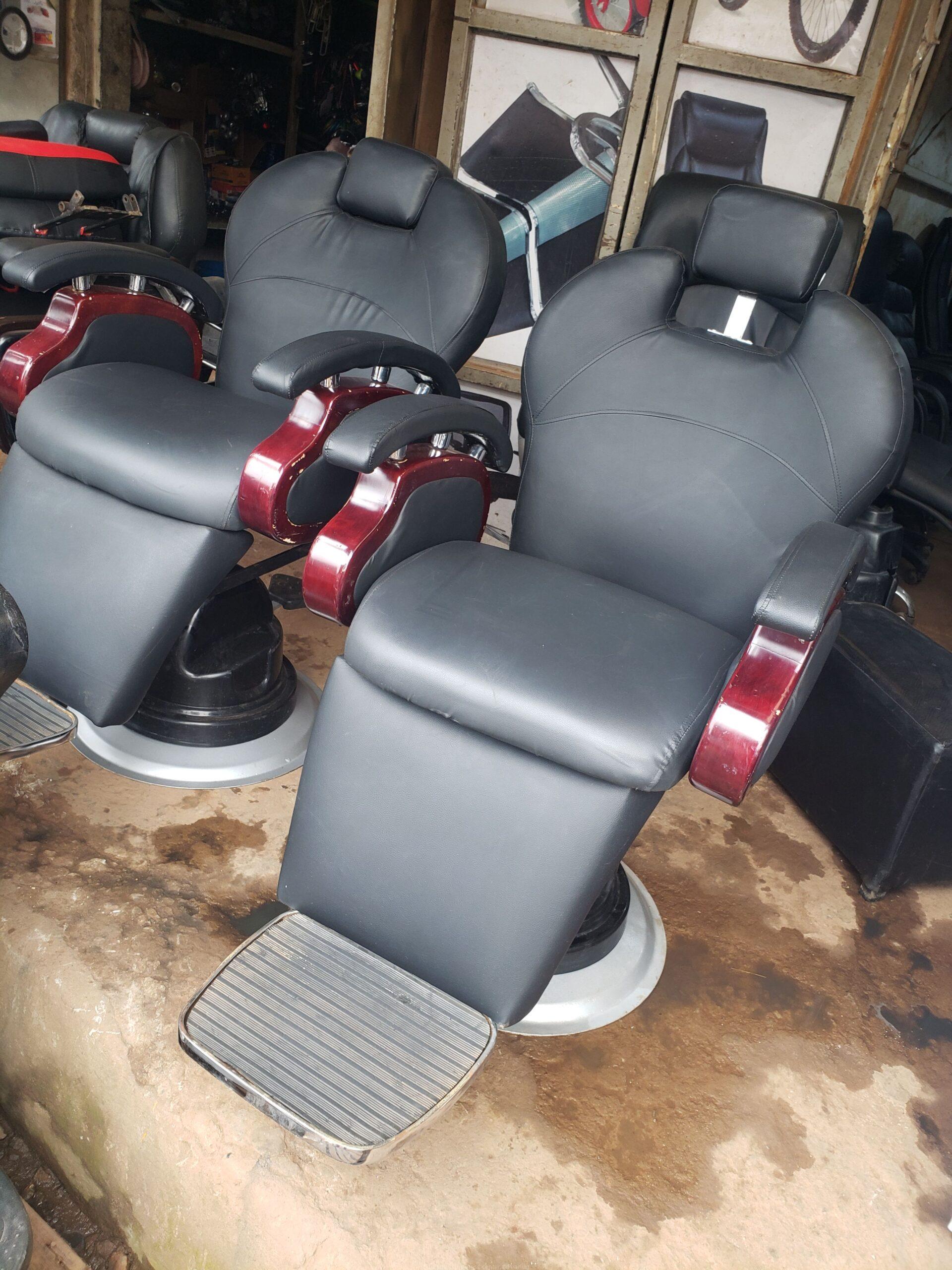 Barber chair