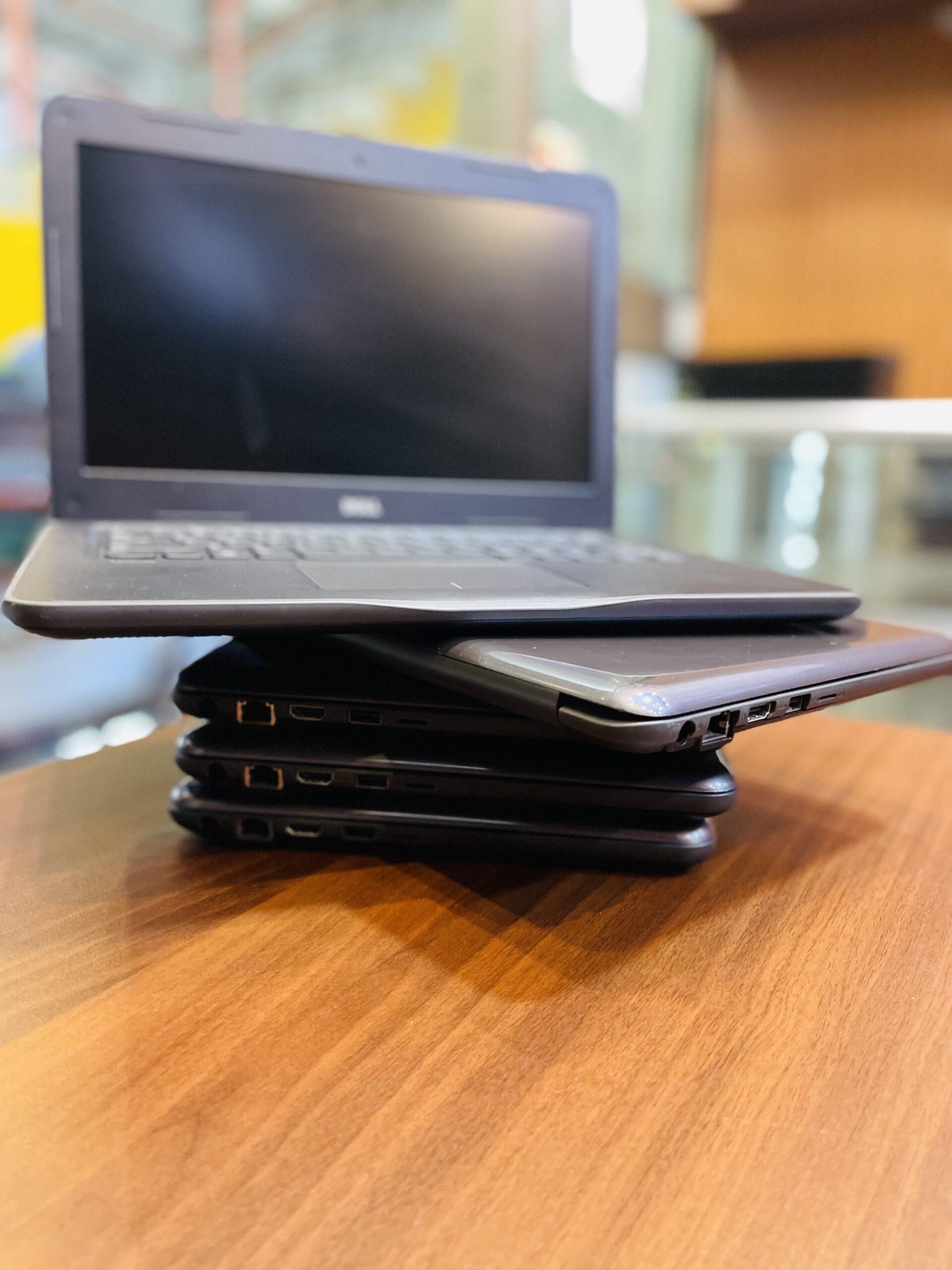 Laptop