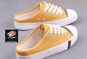 Ladies kicks