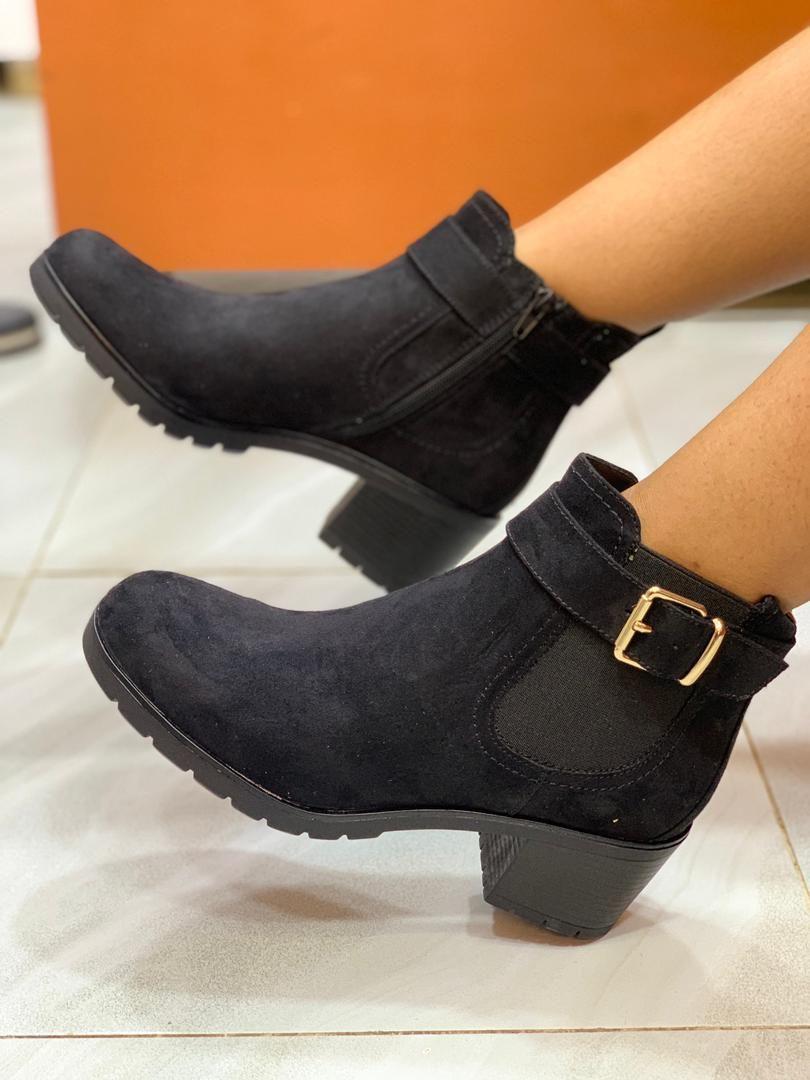 Boot shoes