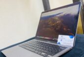 MacBook Air 2020