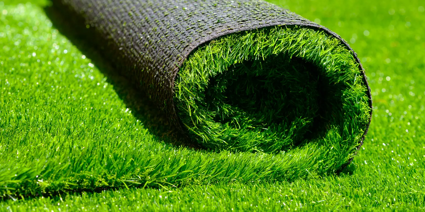 wall to wall woolen carpets