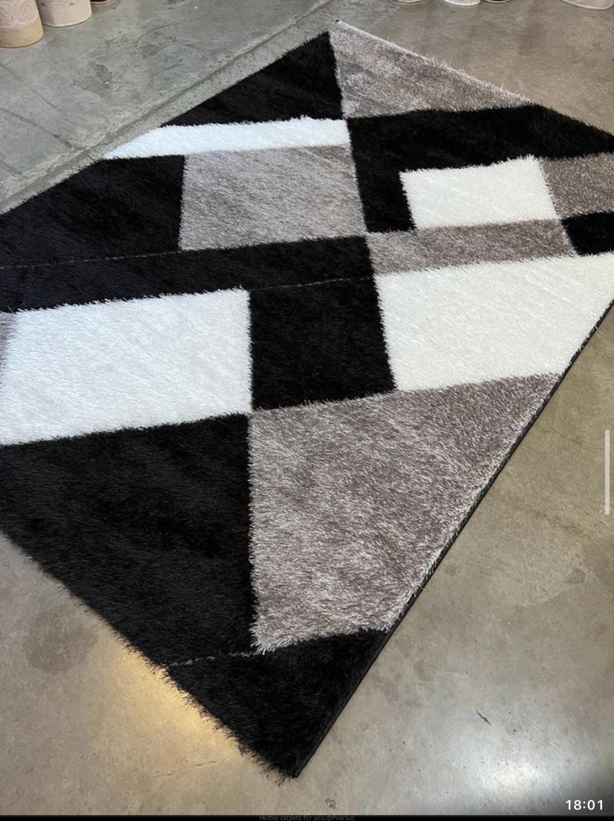 Center carpets