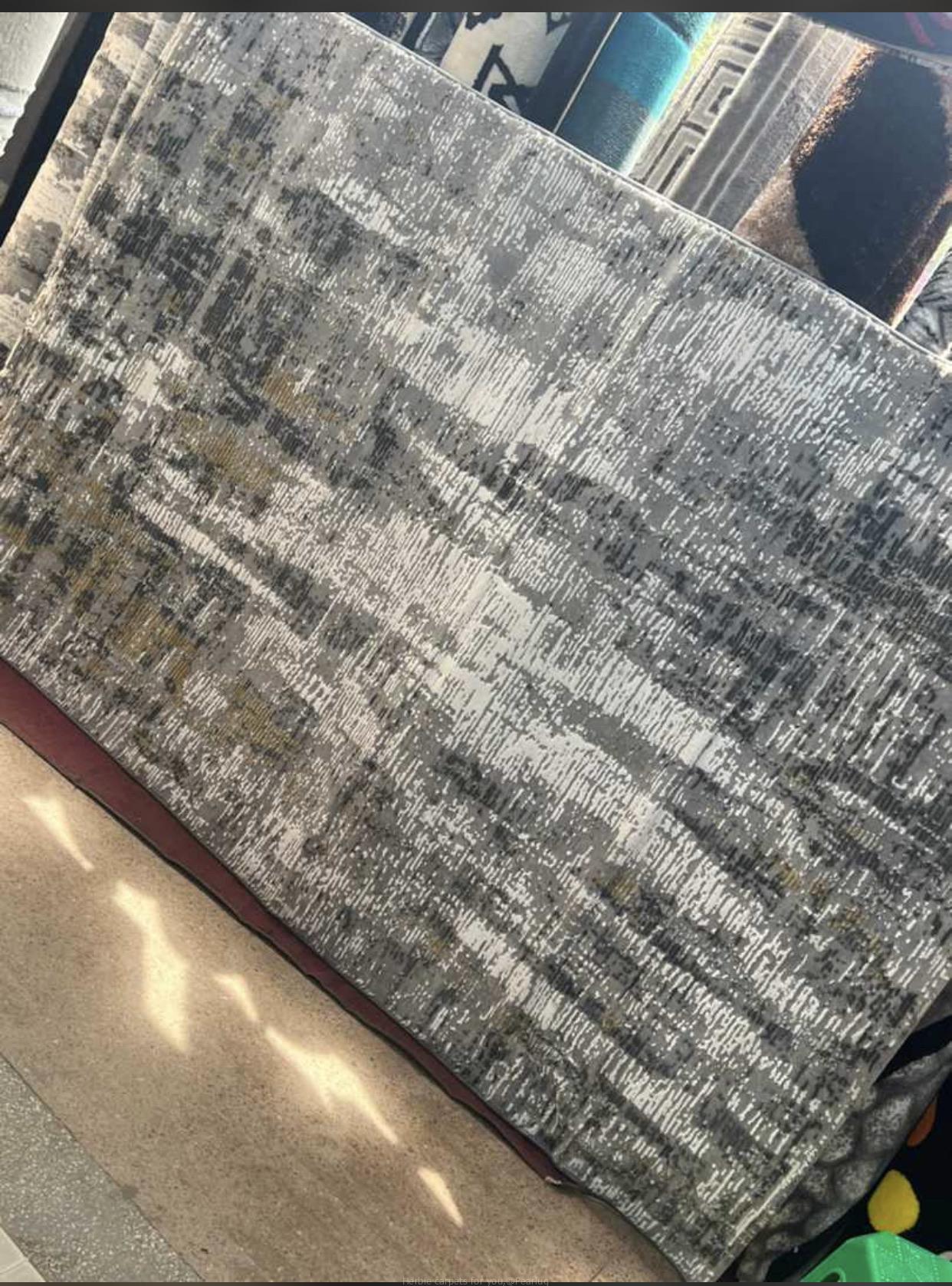 Center carpets
