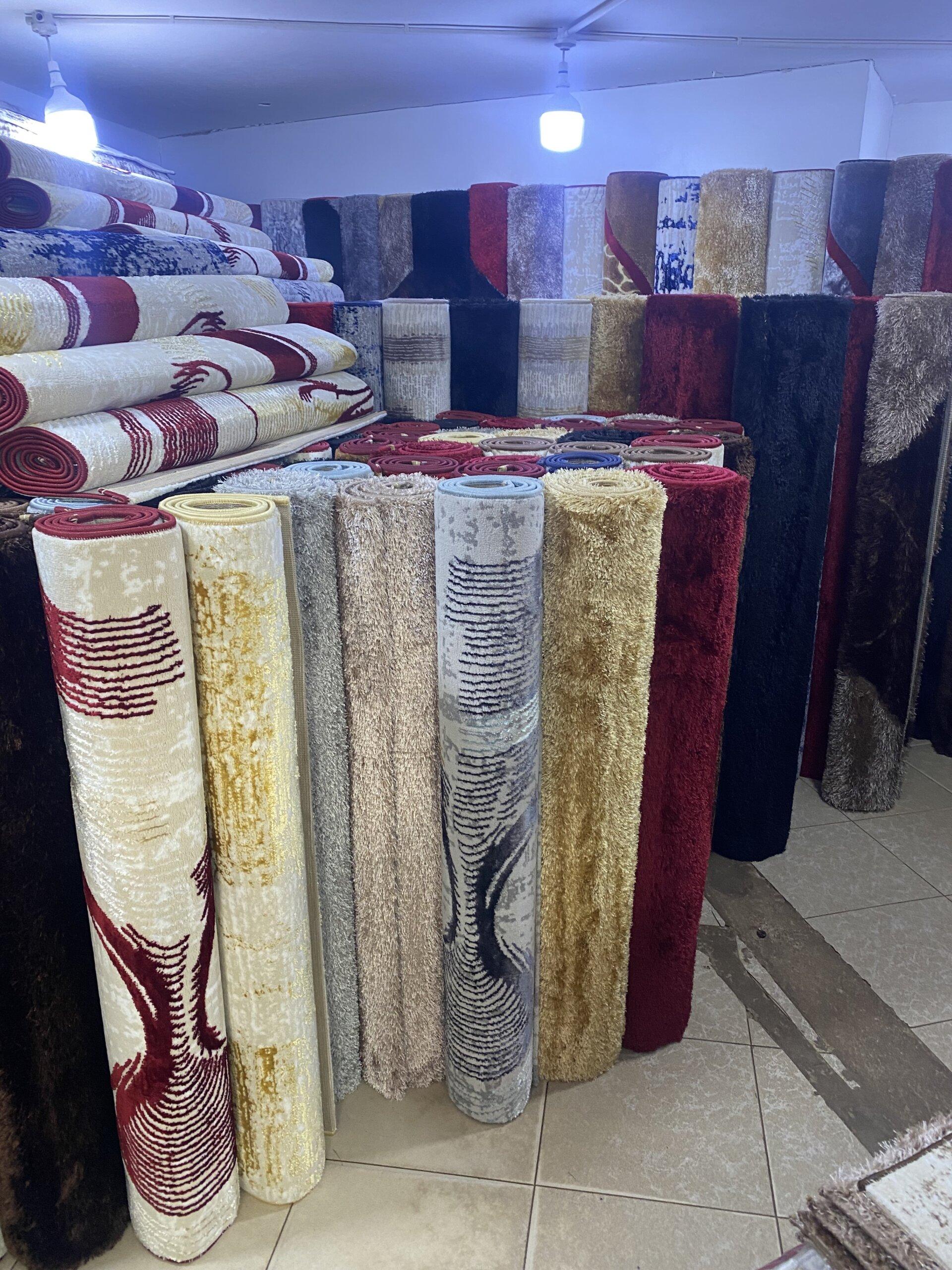 Center carpets