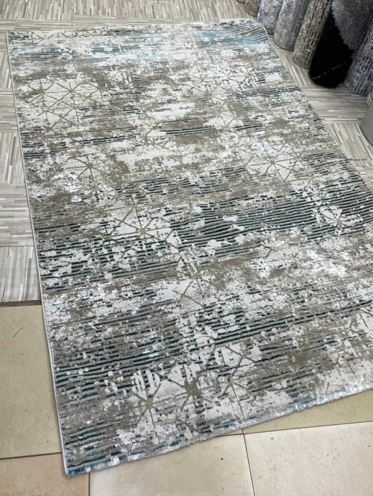 Center carpets