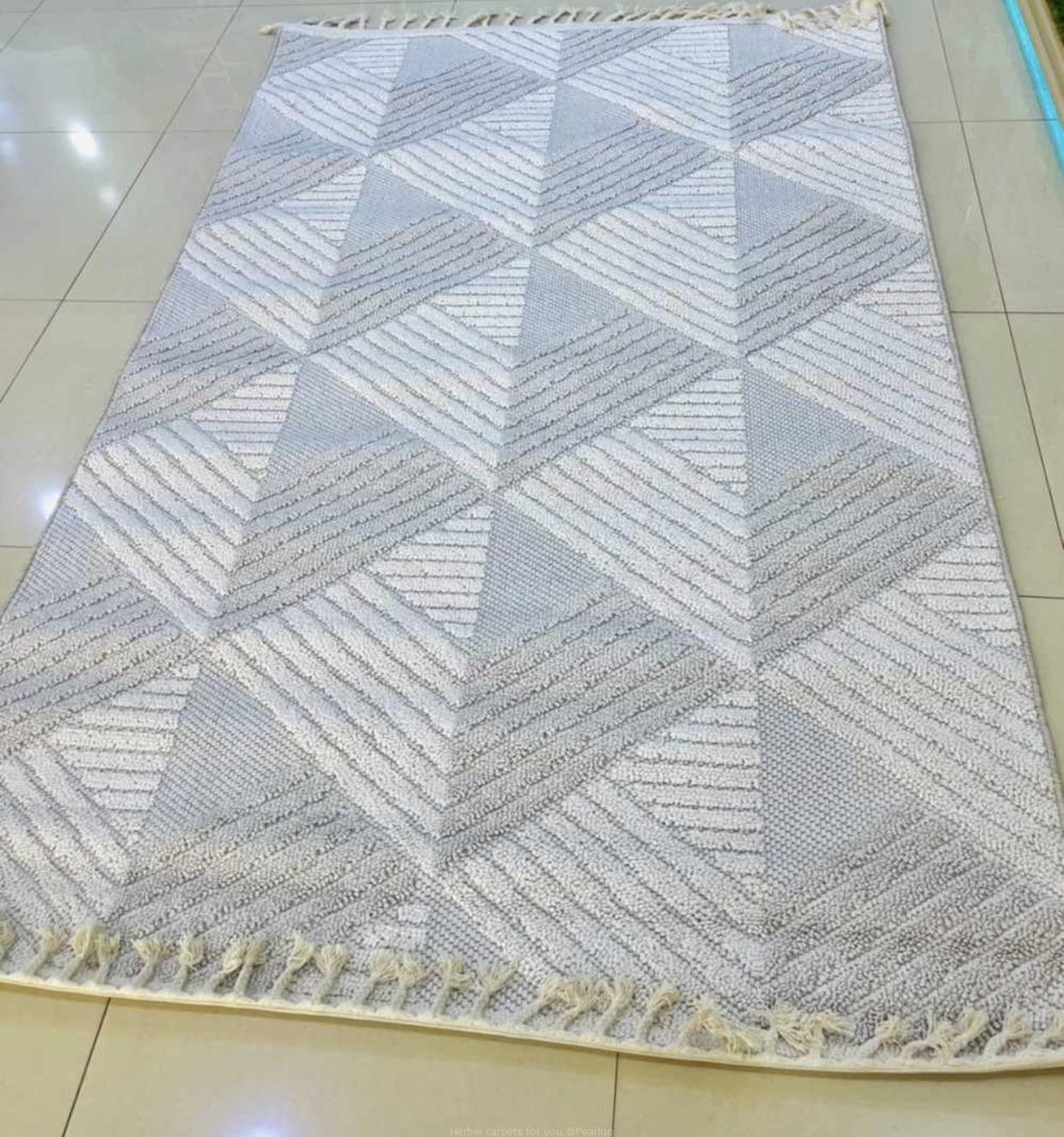 Center carpets