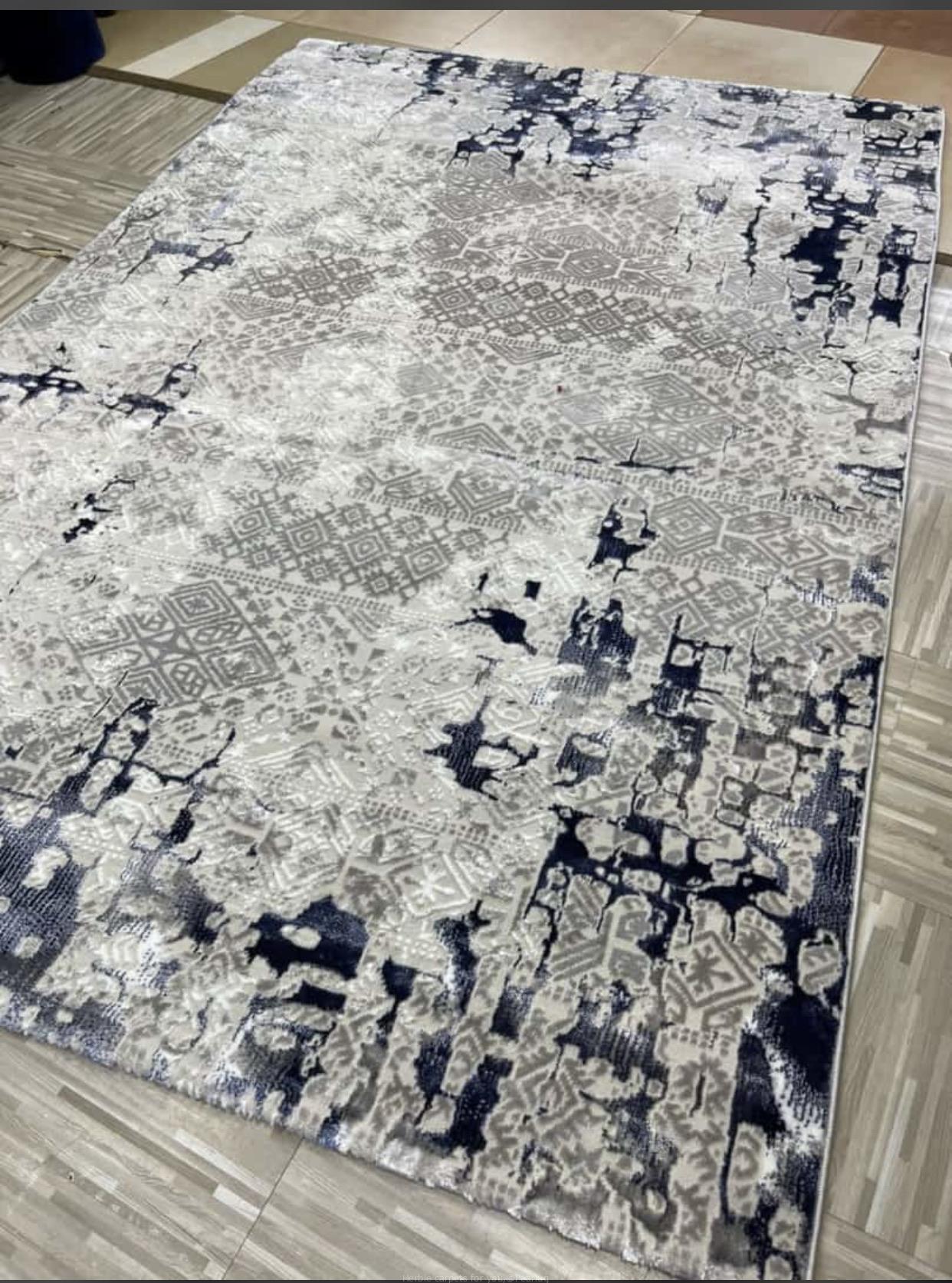 Center carpets