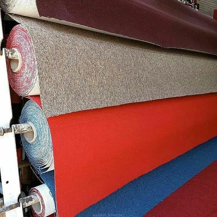 Wall to wall carpets