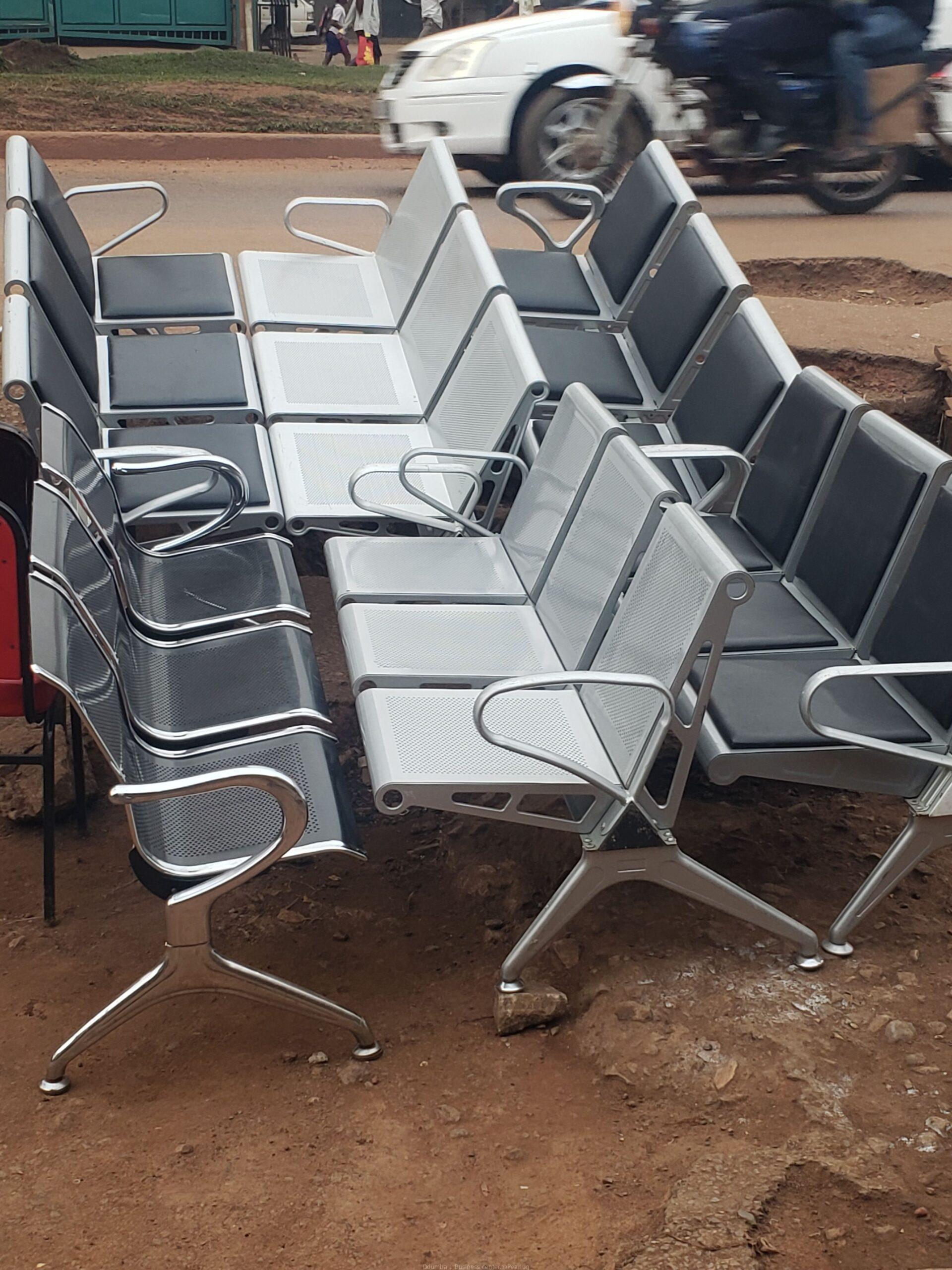 Reception/waiting chair