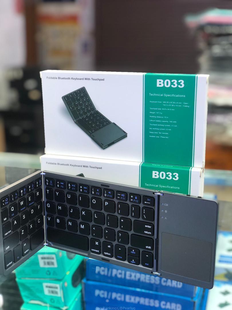 Foldable keyboard