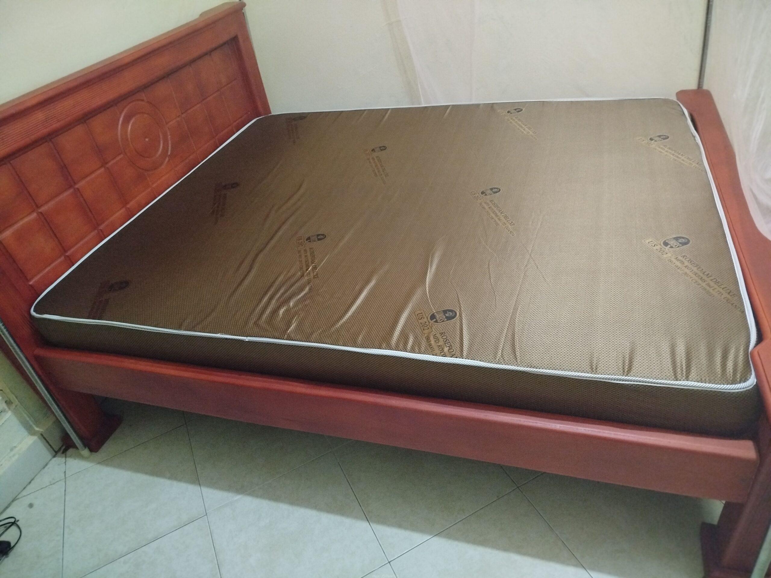 Selling used house items