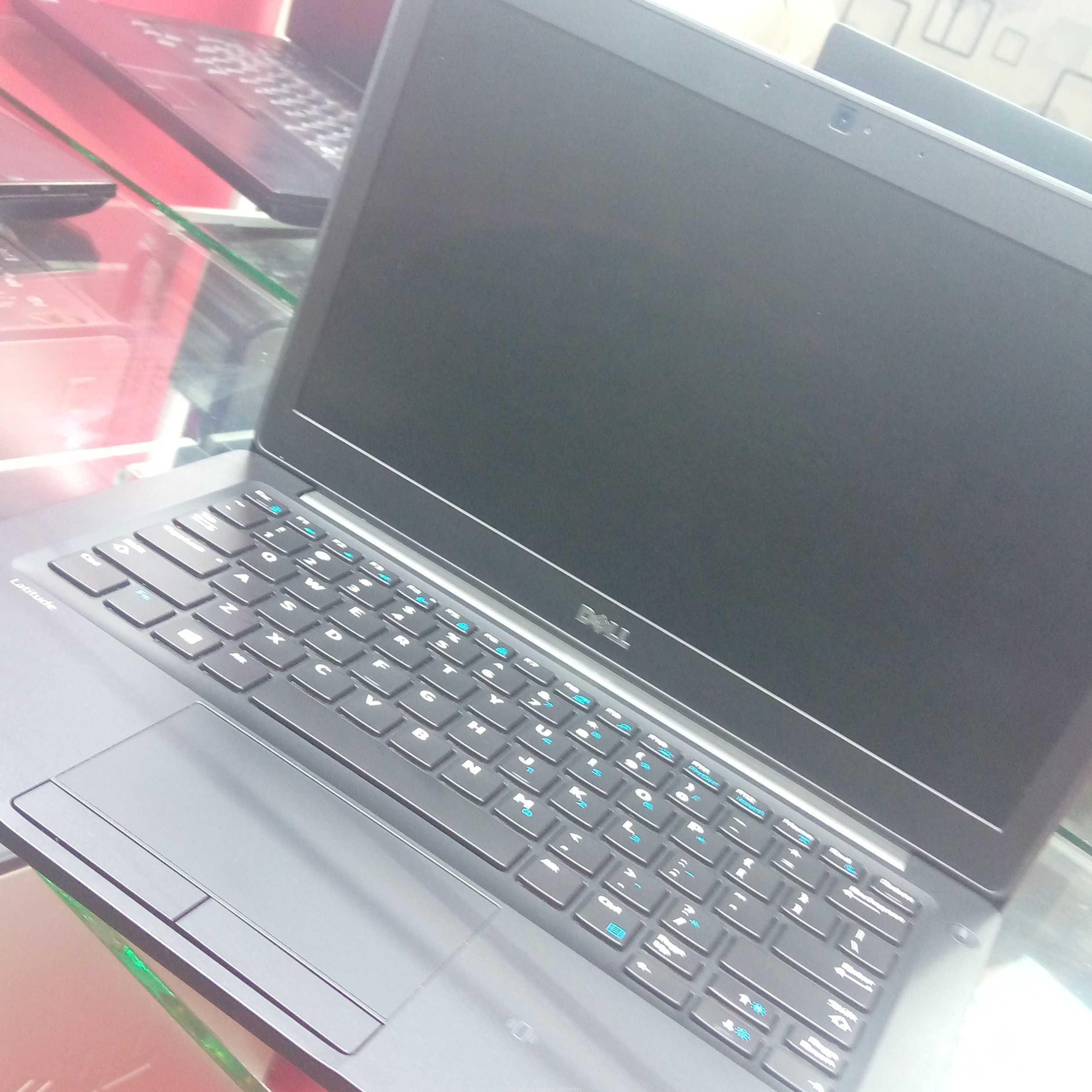 LAPTOPS