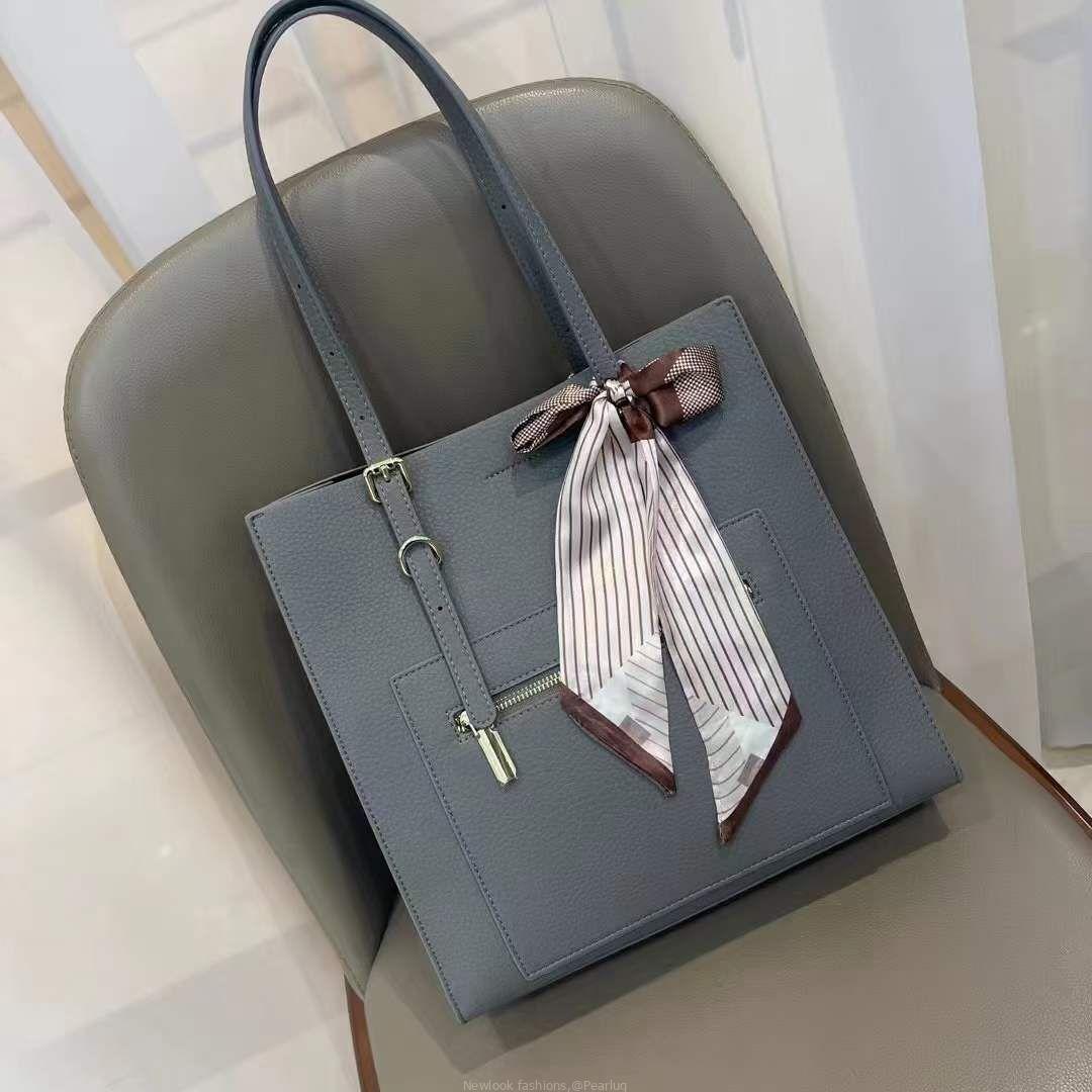 Classy handbags