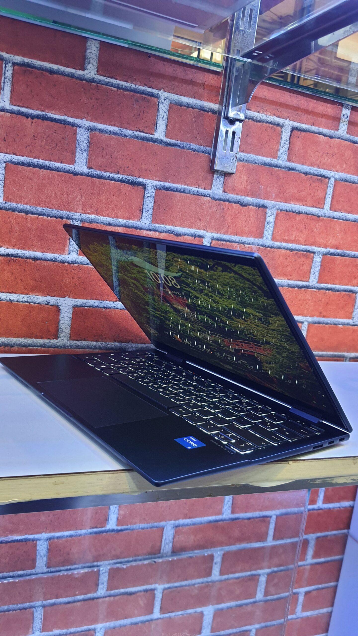 Laptop