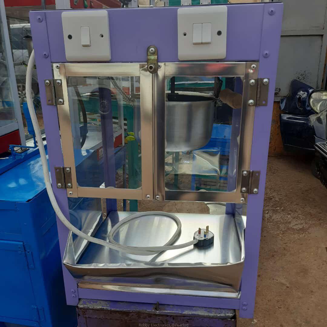 Popcorn 🍿 machines