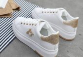 Ladies sneakers
