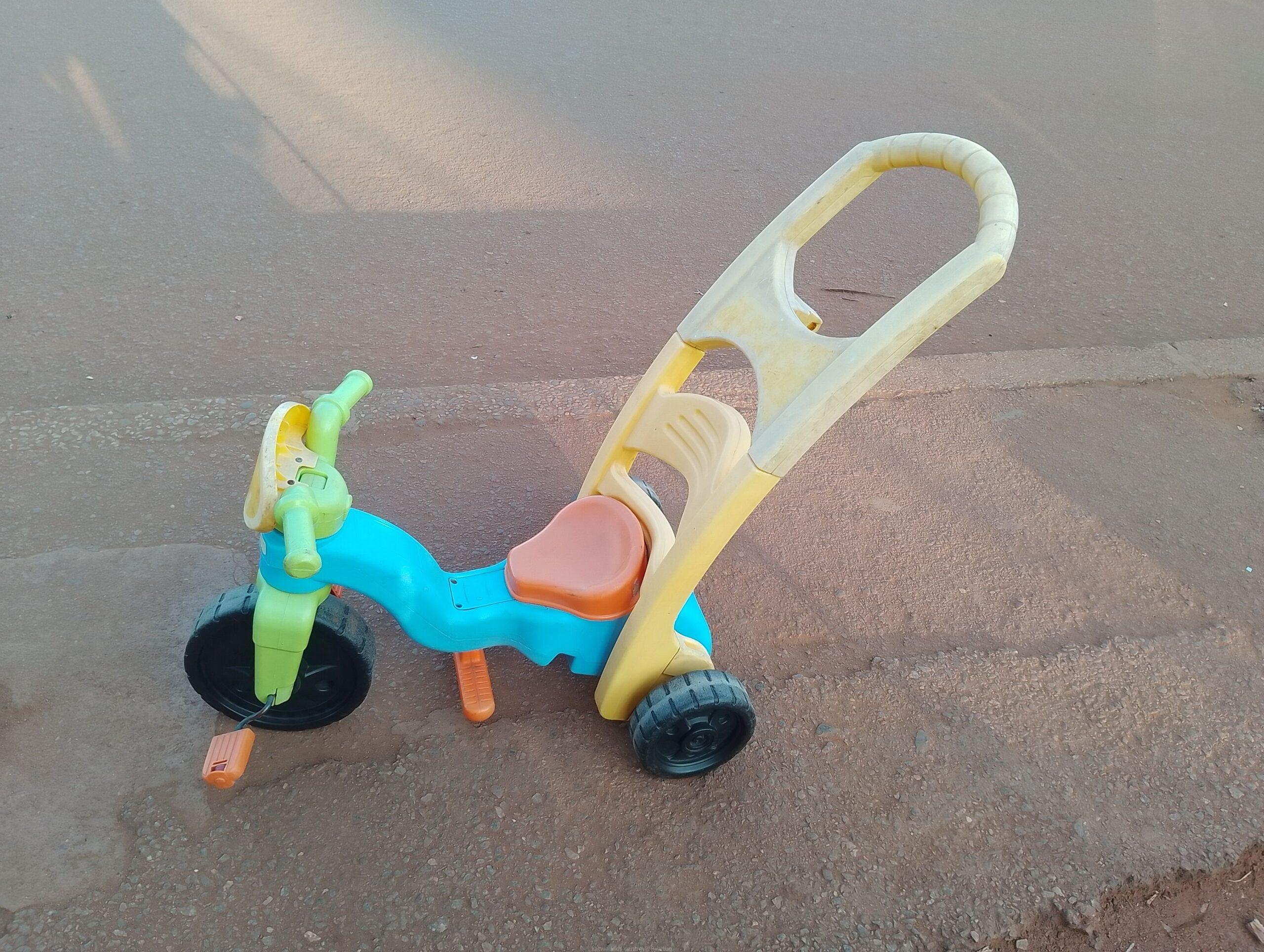 Japan tricycle
