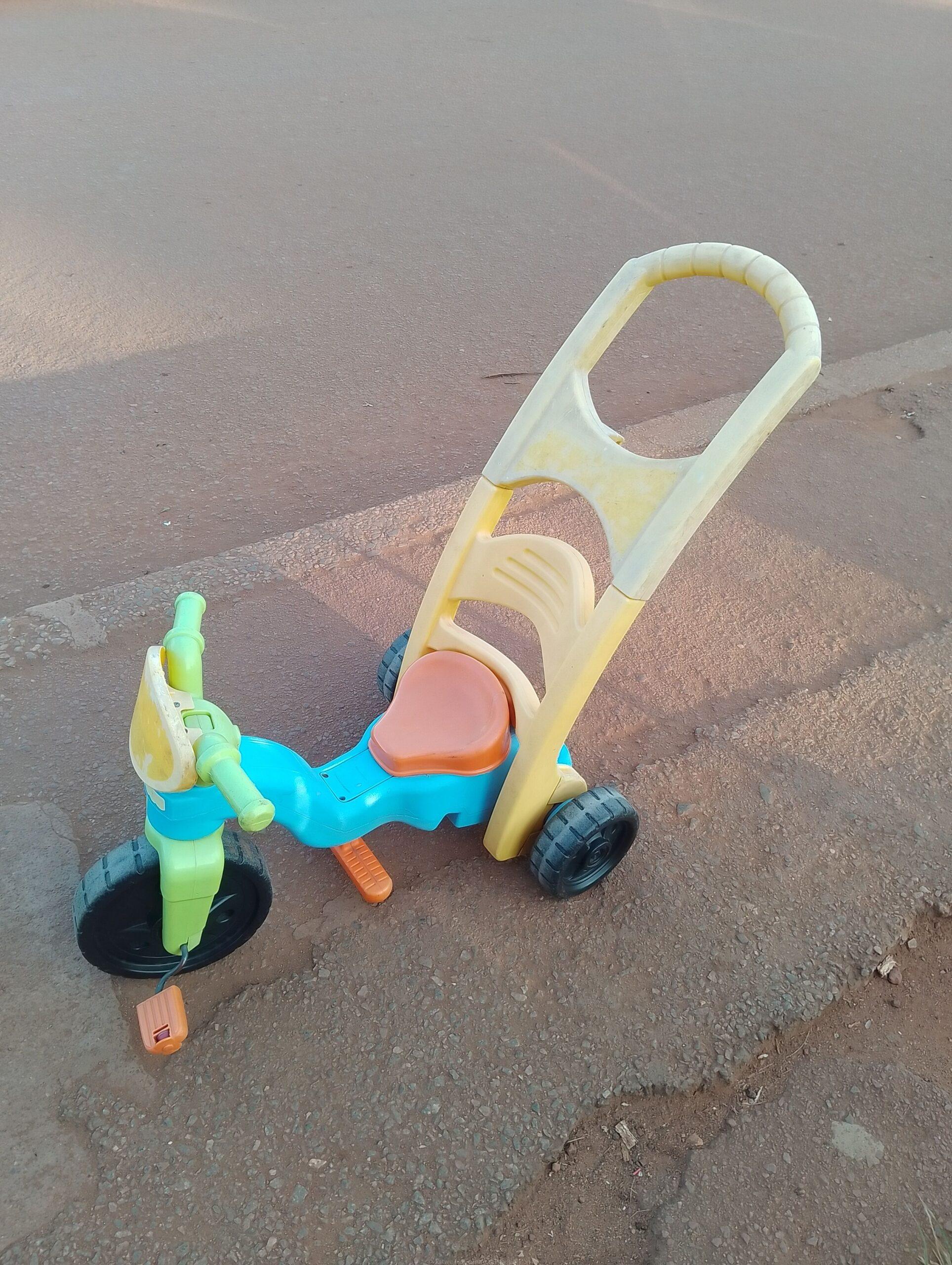 Japan tricycle