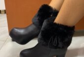 Ladies boots