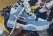 Kids sneakers