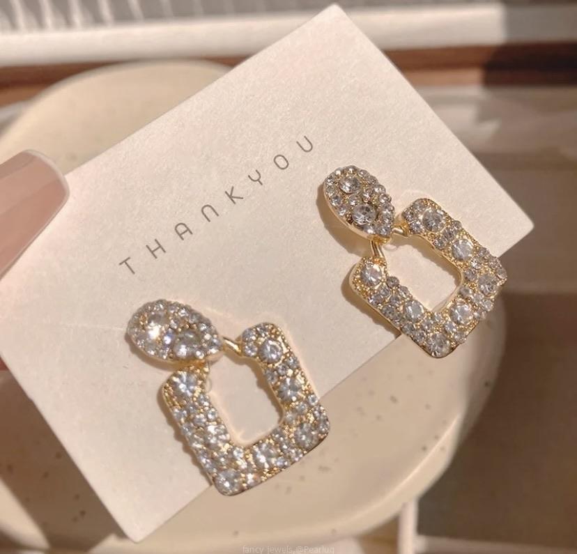 Diamond rings