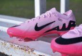 Football shoes