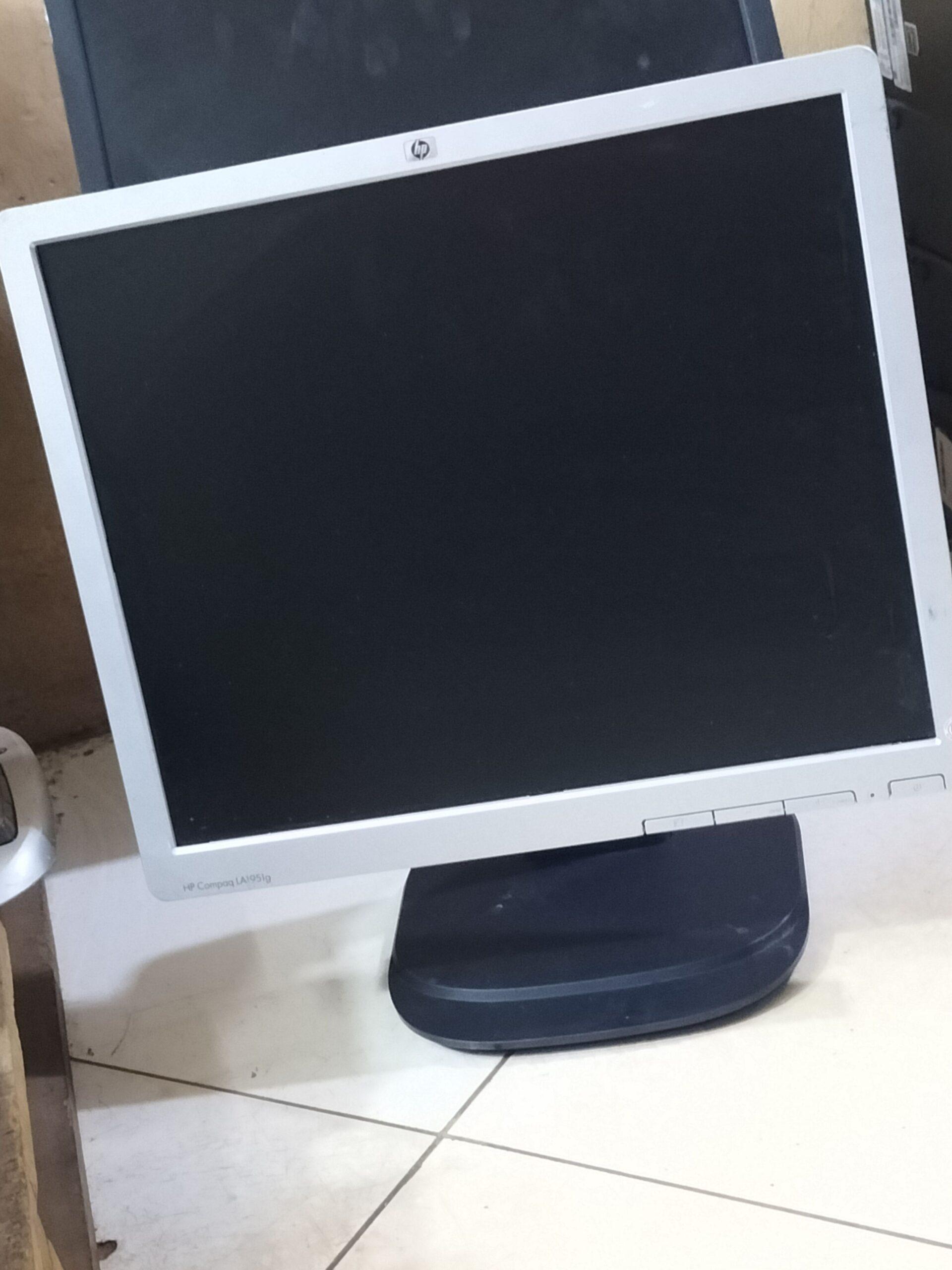 Hp monitors