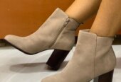 Ladies boots