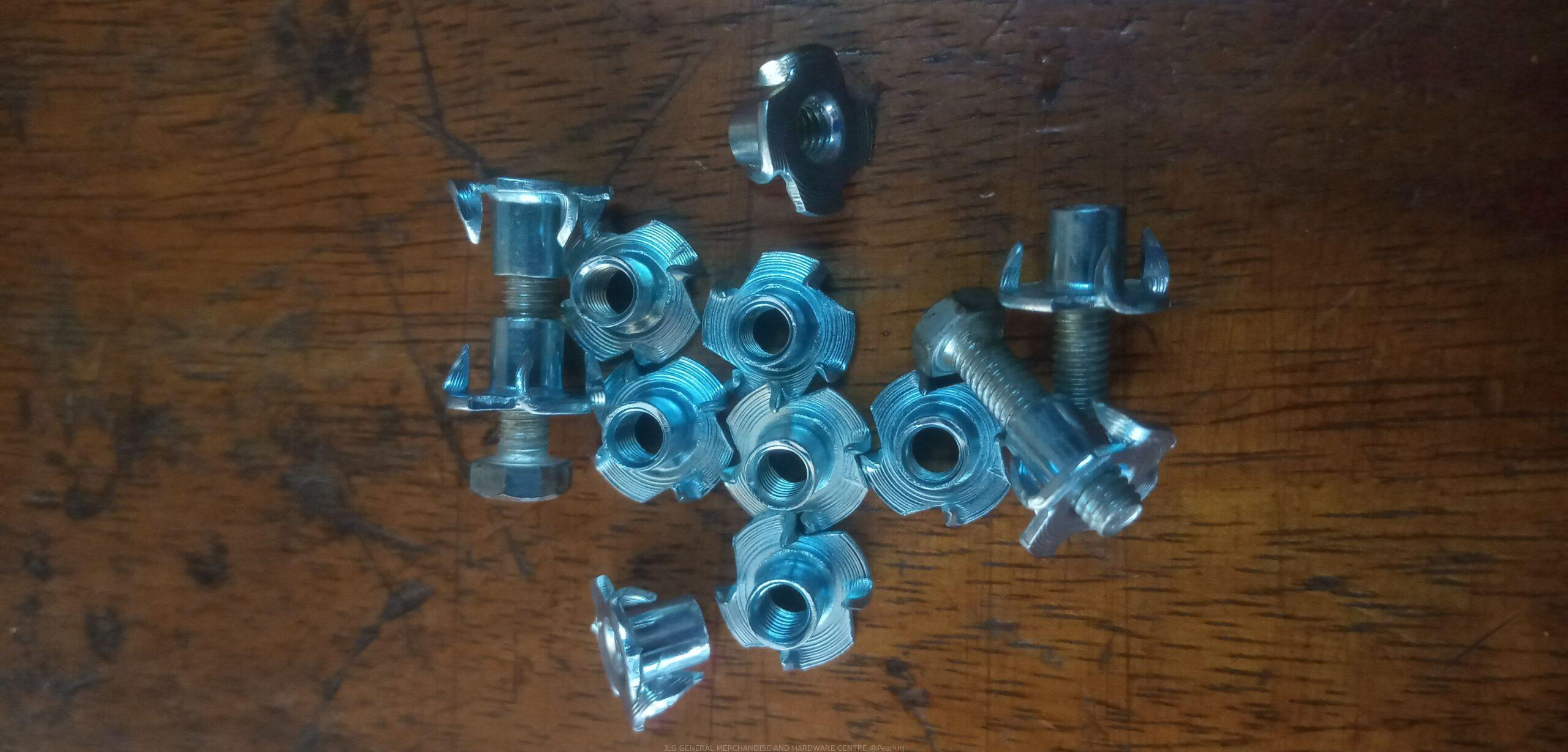 Tee nut / mental nut