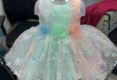 Kids clothing