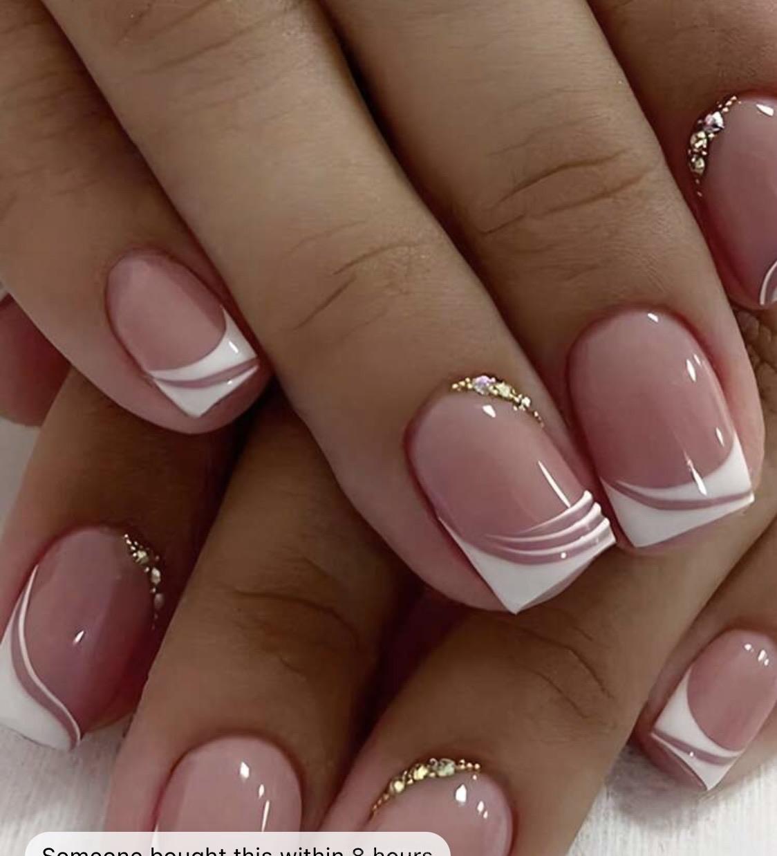 Press on nails