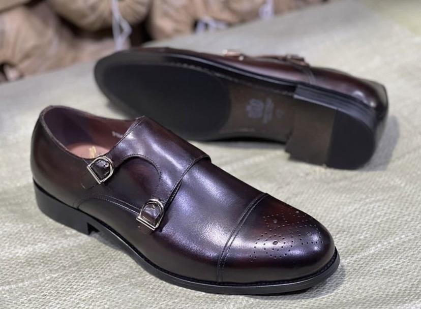 Mens shoes