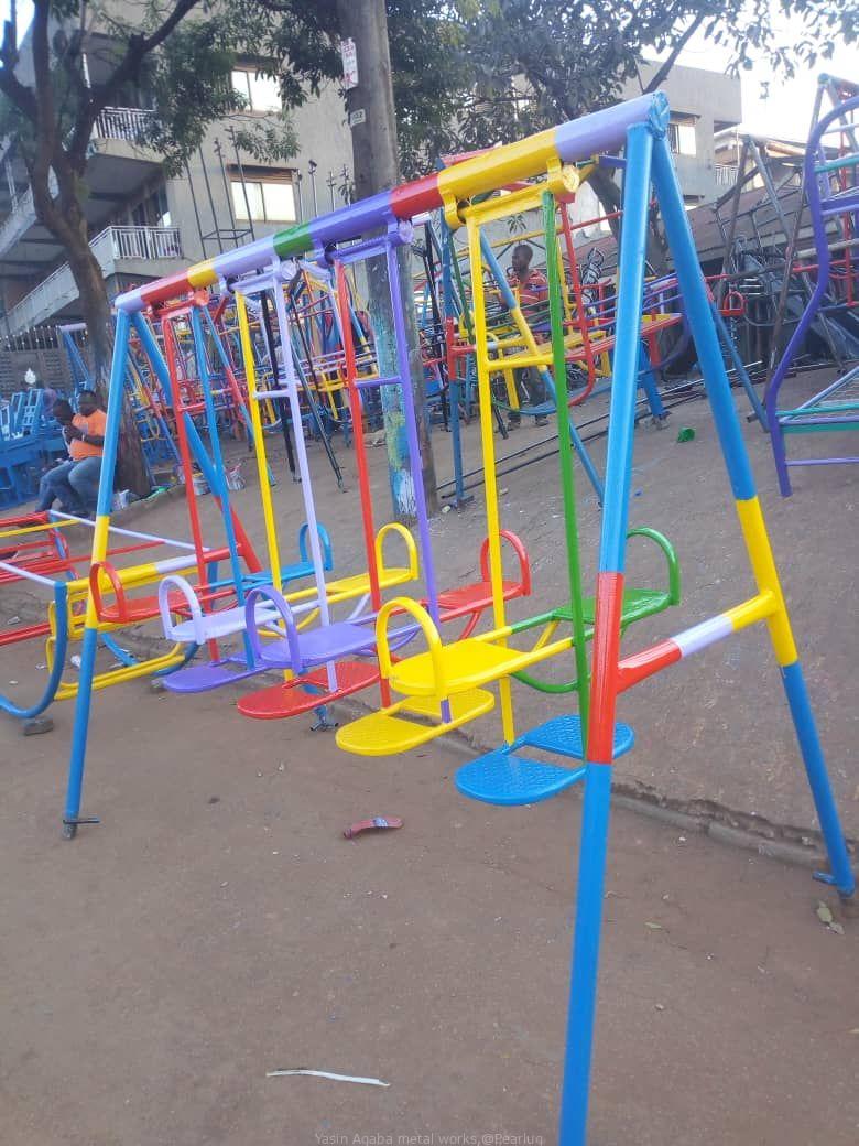 Double swing