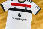 Manchester United away, home and third kit Jerseys
