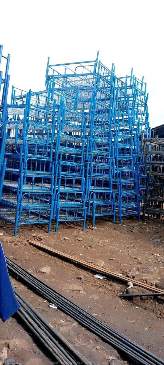 Tripple bed for schools and double beds