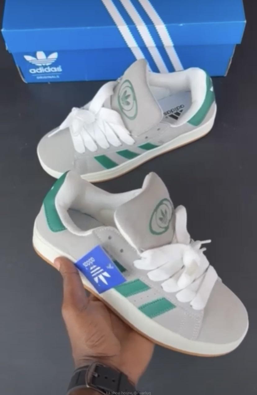 Adidas short neck Brand new