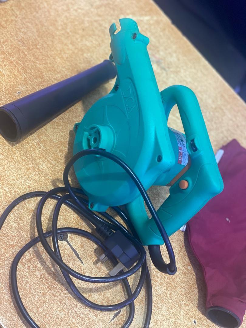 Electric blower