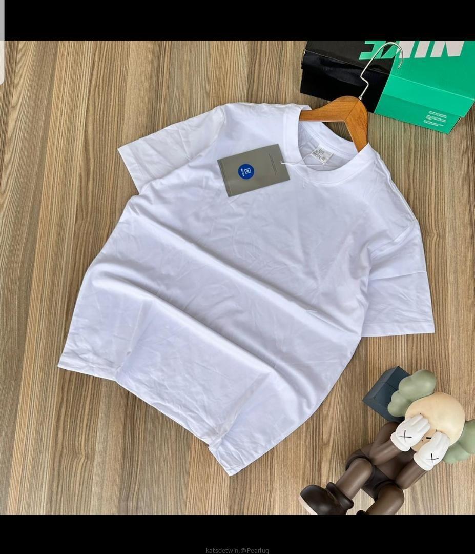 T shirts