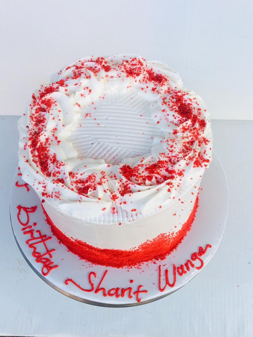 Birthdays cakes ,flowers surprises gifts design