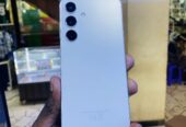 Samsung s24