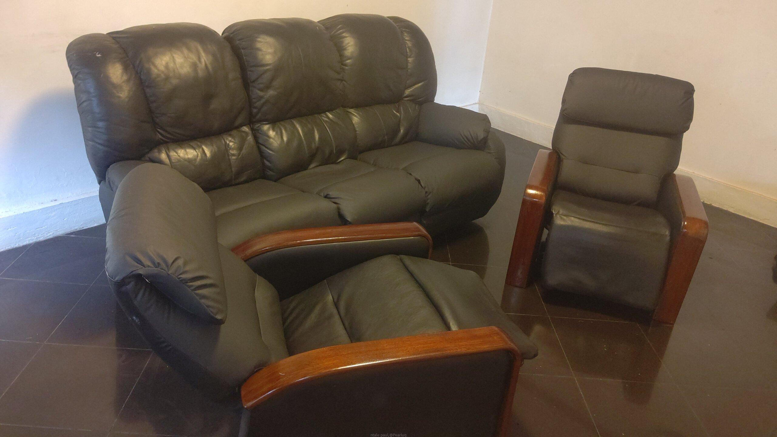 Sofa set