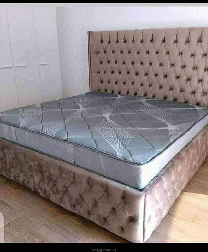 Bed of 5x6feet