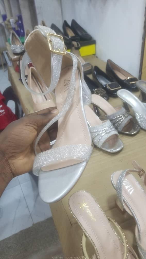 Ladies shoes