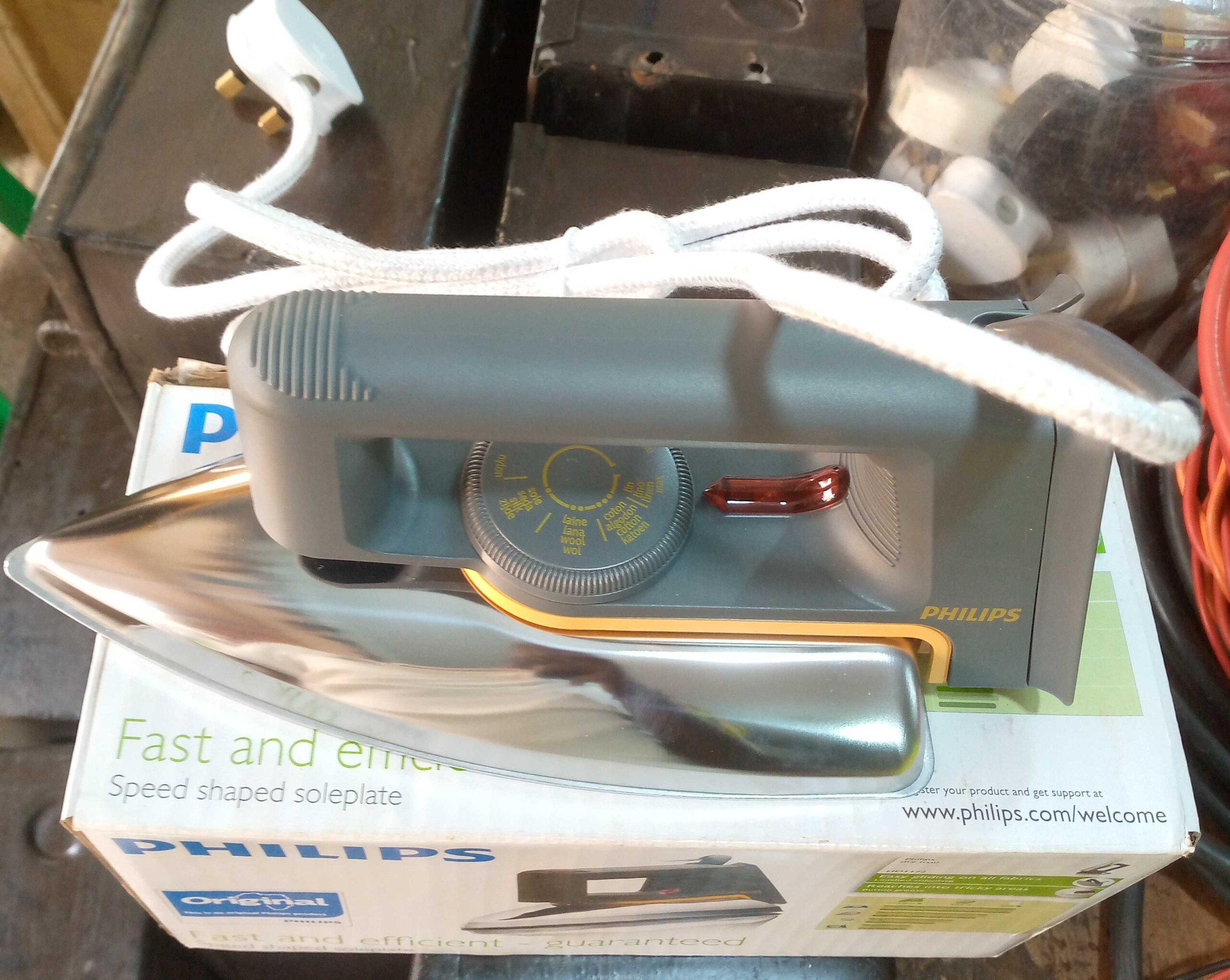 Phillips iron box