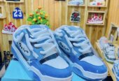 Best simple sneakers