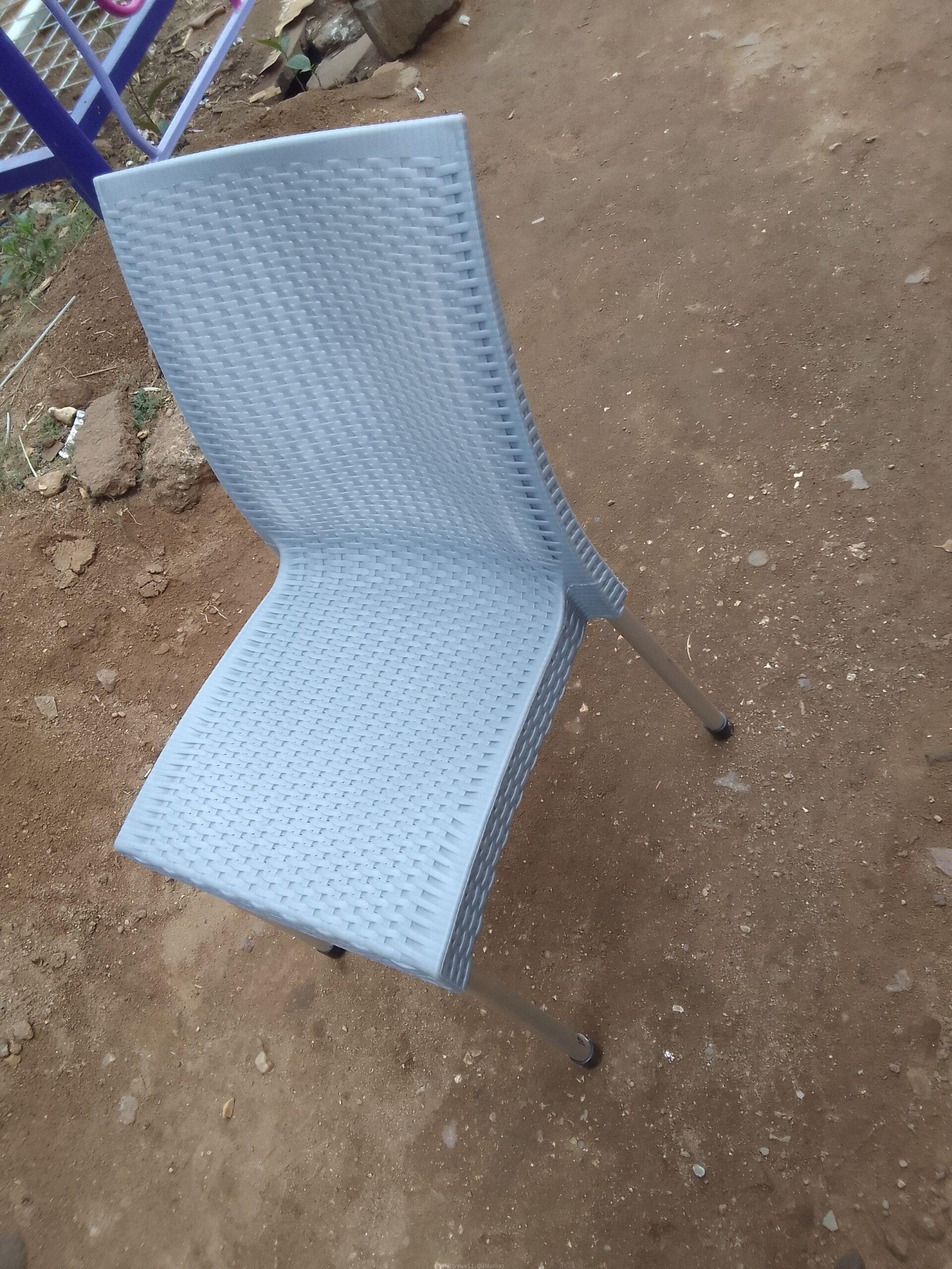 Restaurant chair