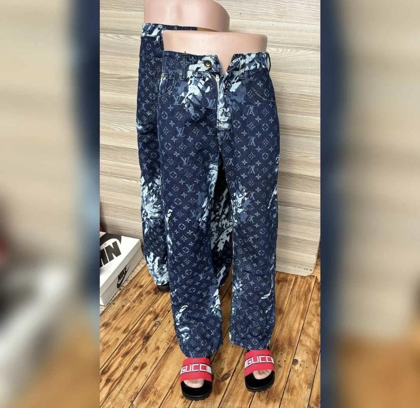 Jean trousers