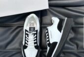 Casual shoes