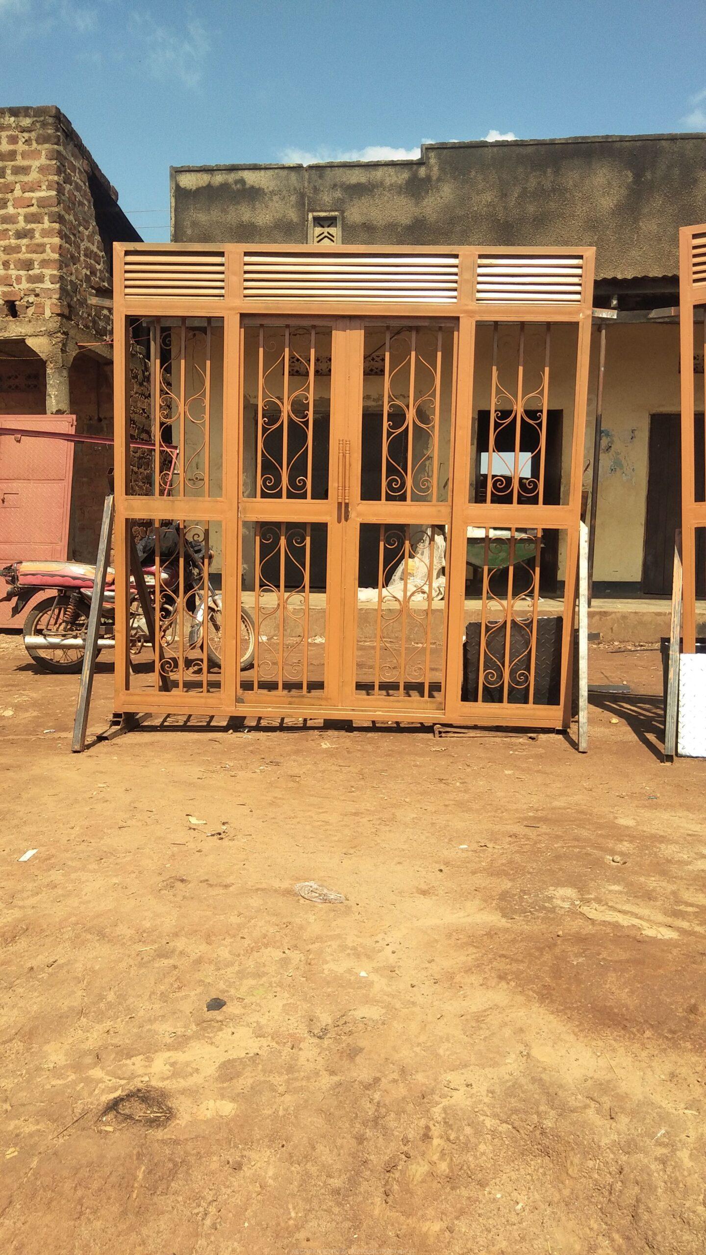 Front sliding door